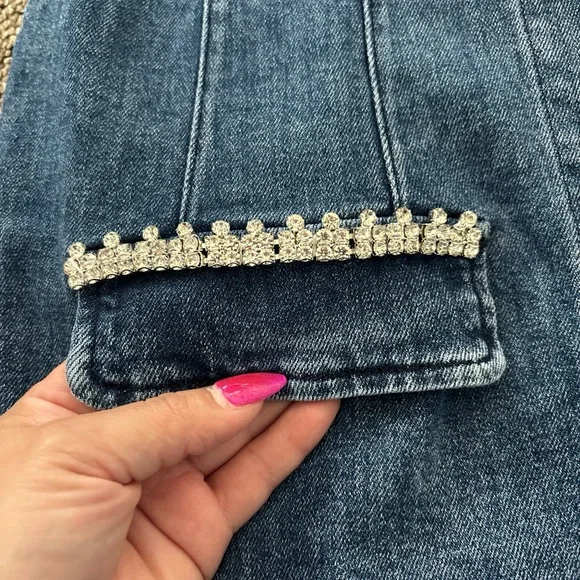 Chic Denim Dress with White Accents - Picture 3 of 5